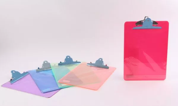 לוח כתיבה פלסטיק צבעוני שקוף