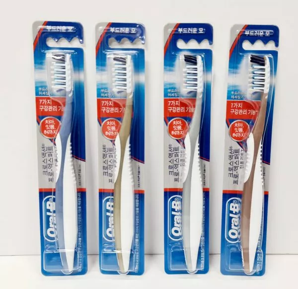 מברשת שיניים אורל בי - ORAL B