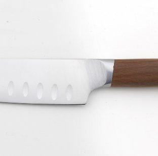 סכין סנטוקו 12.5 מסדרת WASABI – סולתם