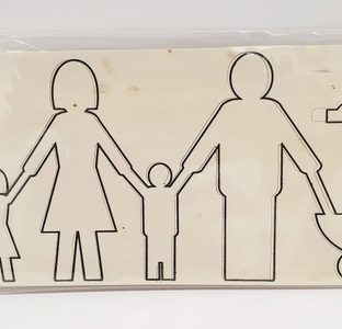 לוח עץ לבוד – דמויות משפחה